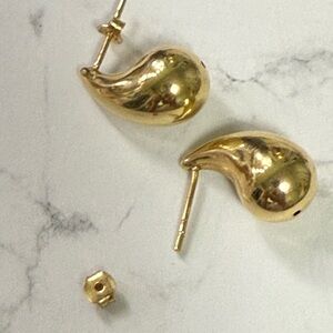 Gold Teardrop Earrings pre owned 18 k